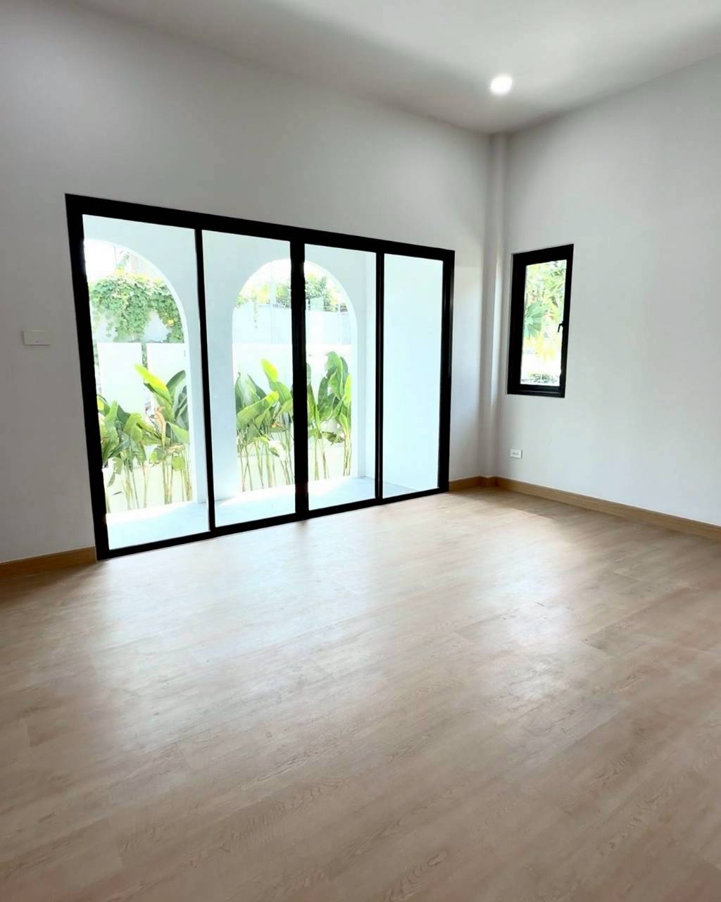 Land and House ปาริชาต WR-04474 7