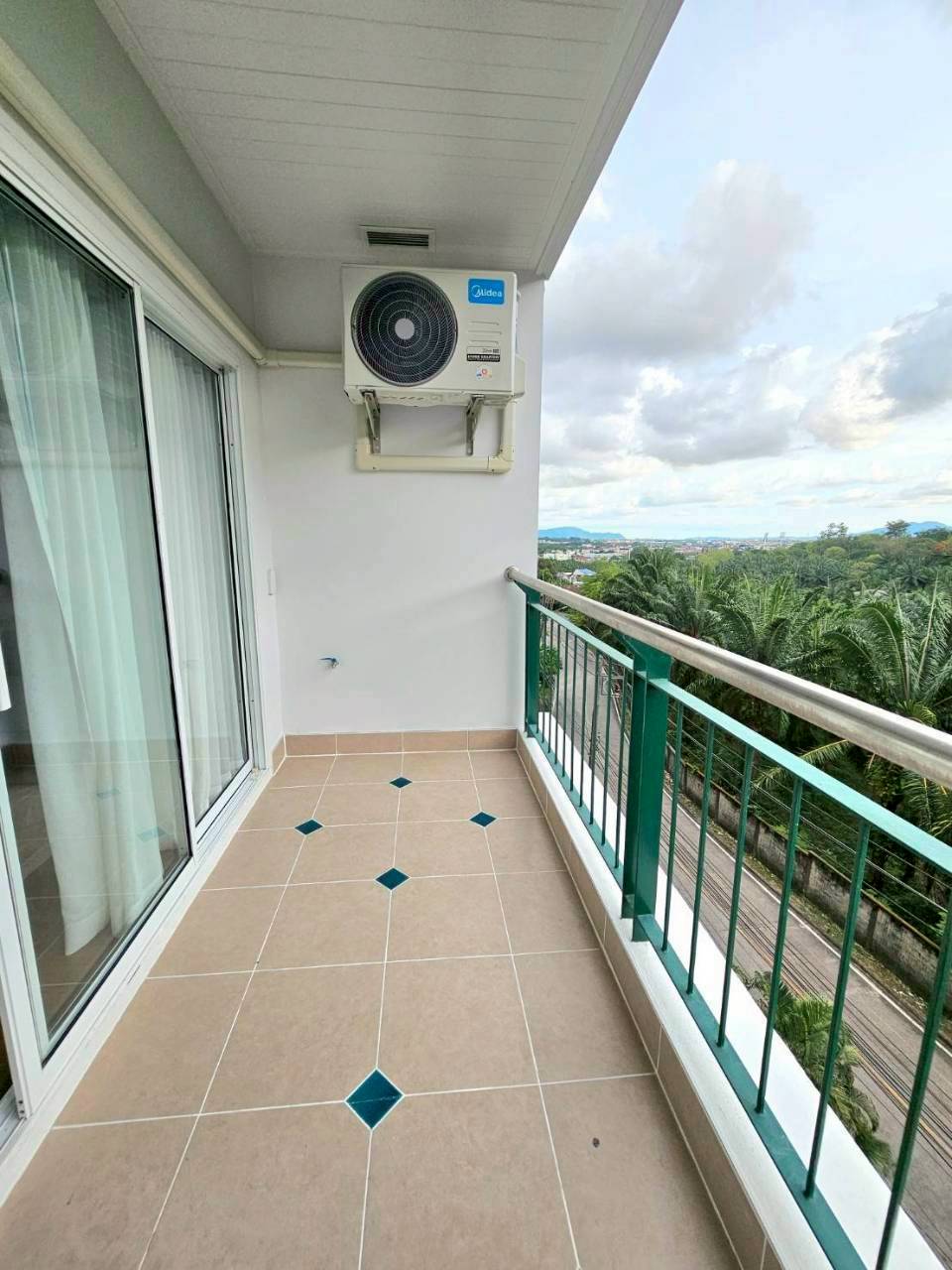 Phanason The Green Place Condominium WR-04478 12
