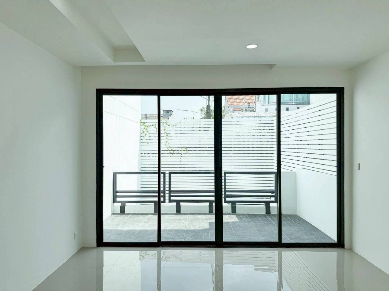 หมู่บ้านอิรวดี บายพาส WR-04479 10