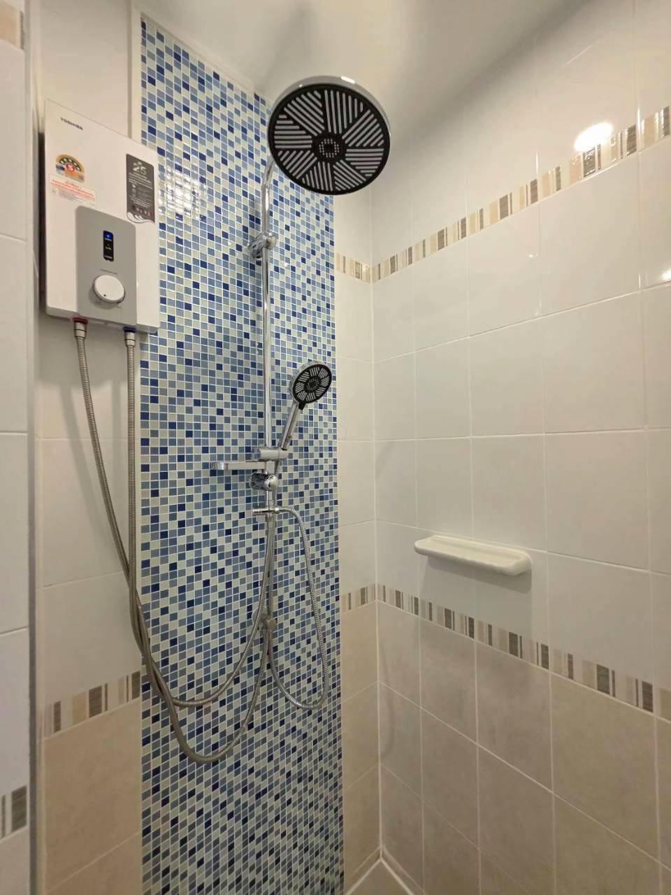 Phanason The Green Place Condominium WR-04509 9