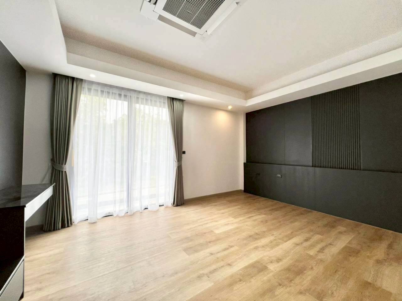 หมู่บ้านร็อคการ์เด้น 6 WR-04518 11