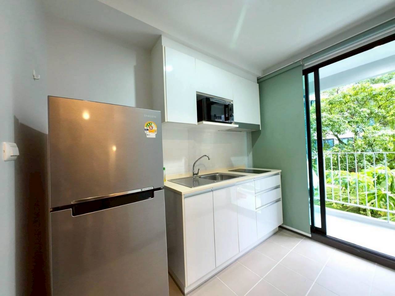 Centrio Condominium WR-04521 8
