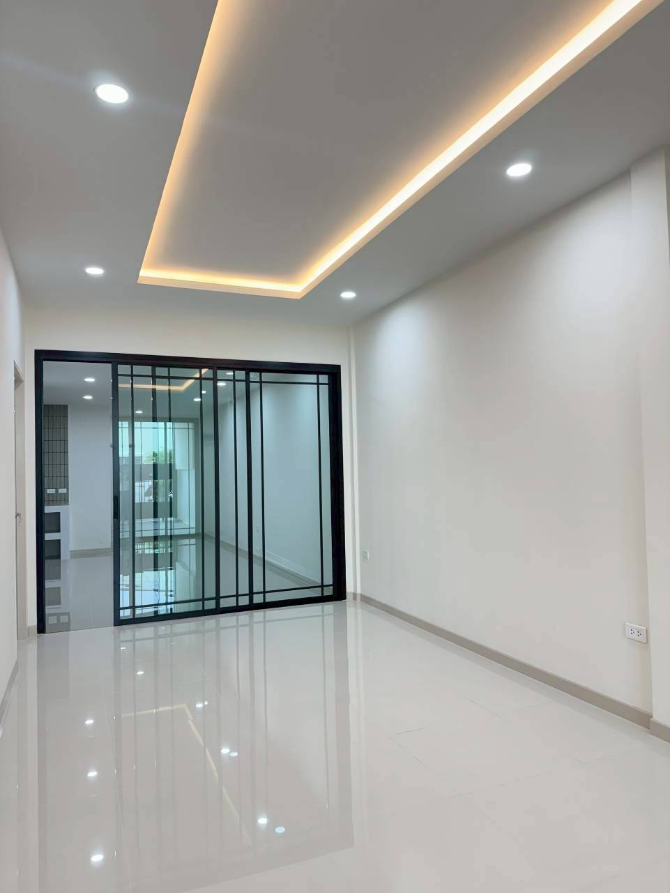 หมู่บ้านเทพนิมิตร ฉลอง WR-04526 3