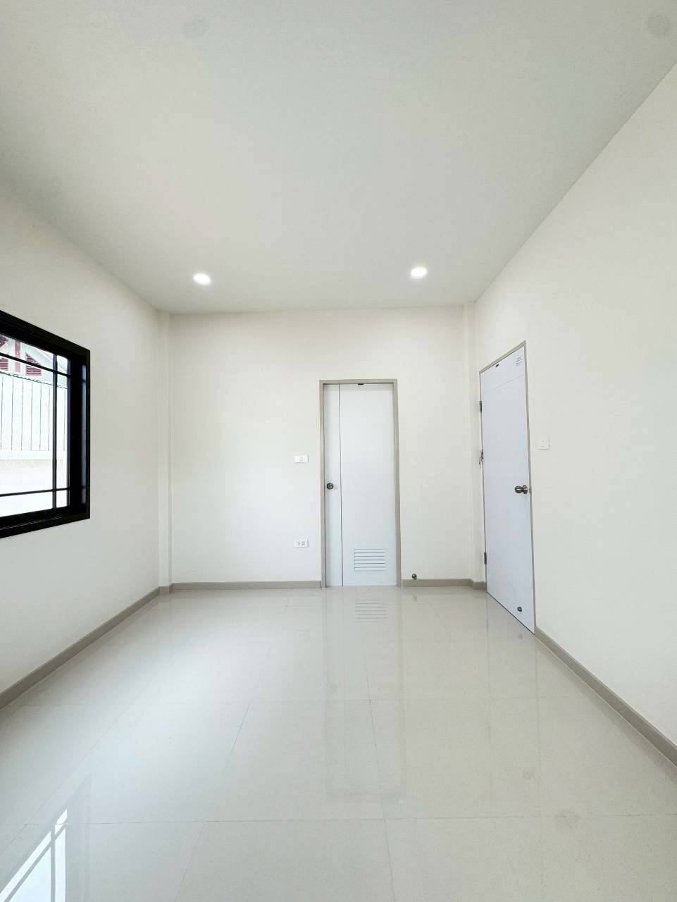 หมู่บ้านเทพนิมิตร ฉลอง WR-04526 7