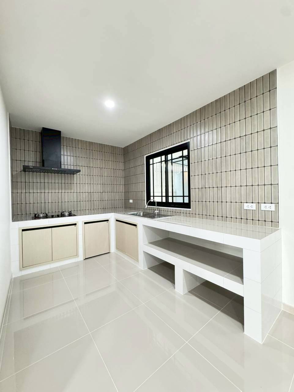 หมู่บ้านเทพนิมิตร ฉลอง WR-04526 9