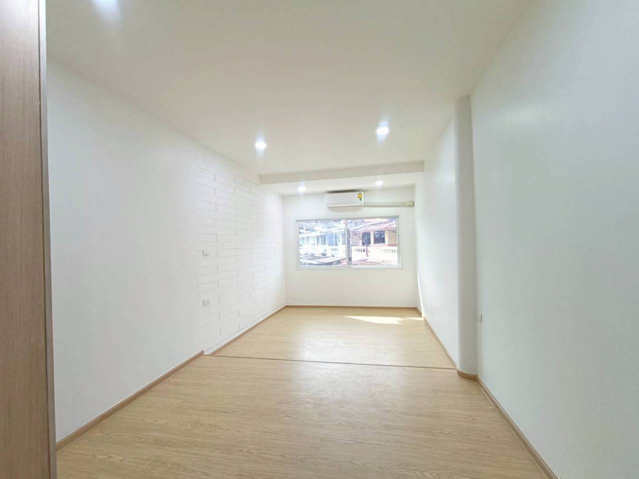 หมู่บ้านอนุภาษมโนรมย์ WR-04528 5