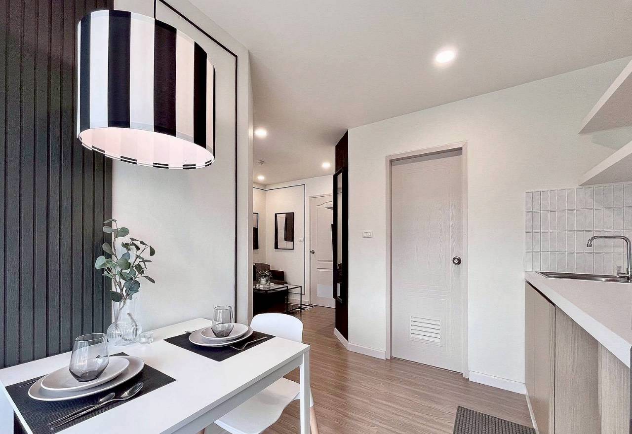 Plus Condo 1 WR-04531 8