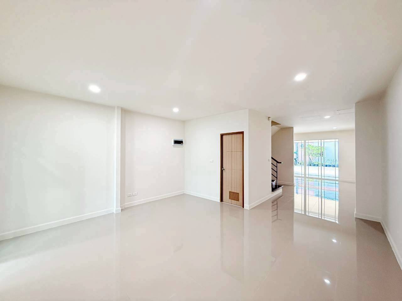 หมู่บ้านดิเออเบิร์น (สะพานหิน) WR-04537 2