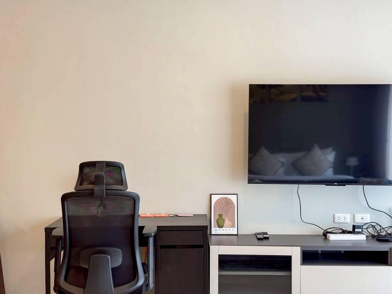 Chic Condominium WR-04538 4