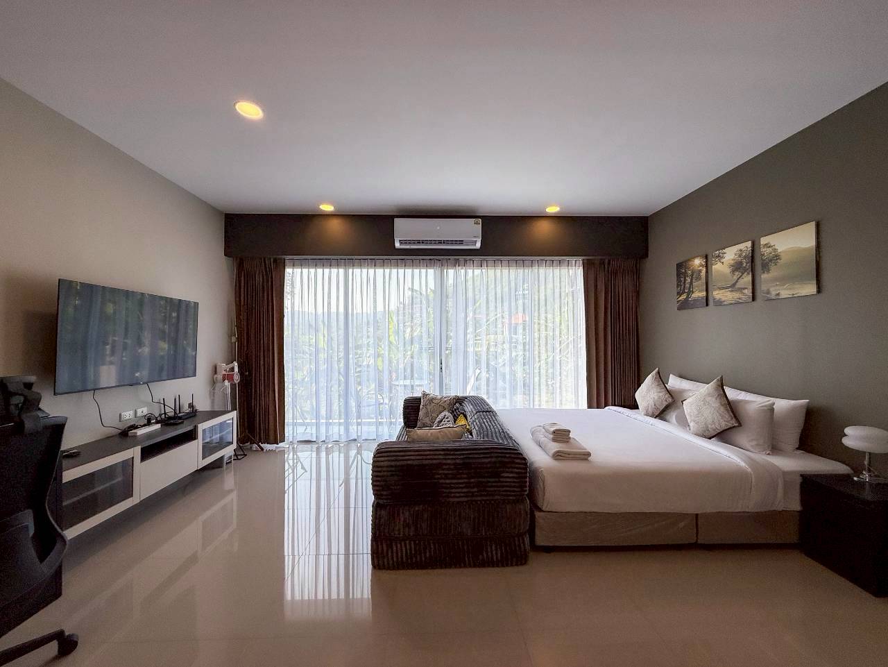 Chic Condominium WR-04538 5