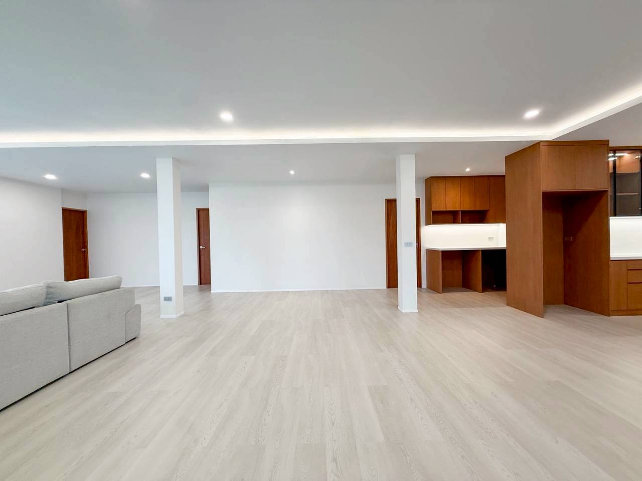 หมู่บ้านเนรมิตร 5 WR-04541 3