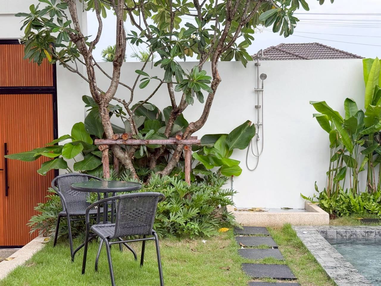 หมู่บ้านเนรมิตร 5 WR-04541 8