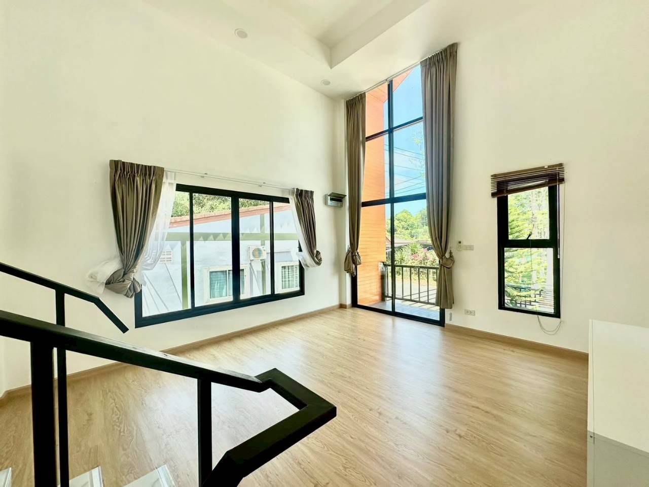Pool Villa เมืองใหม่-ป่าครองชีพ WR-02612 4