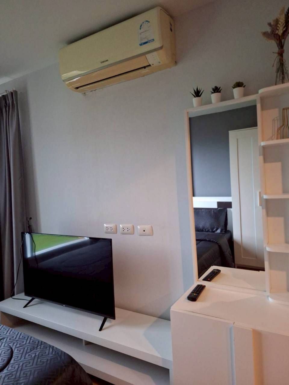 Plus 2 Condominium WR-04552 4