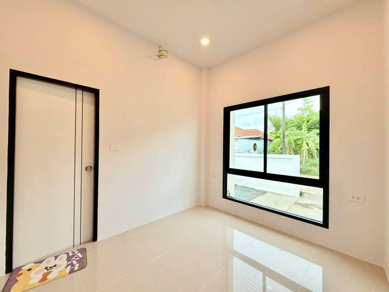 หมู่บ้านเคที นาบอน WR-04555 5