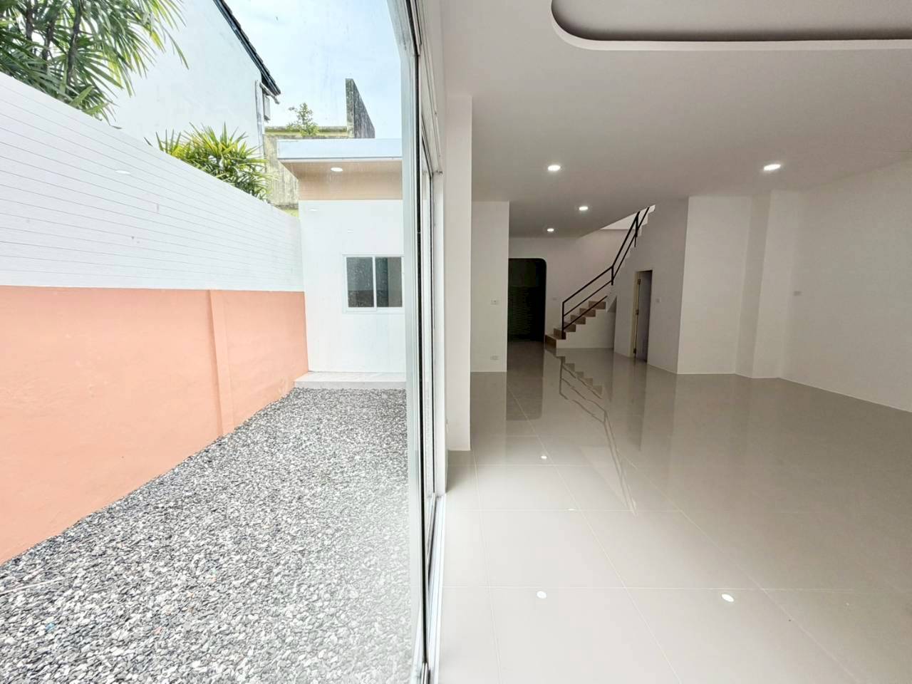 บ้านโซนเมืองทอง วิชิต WR-04564 7