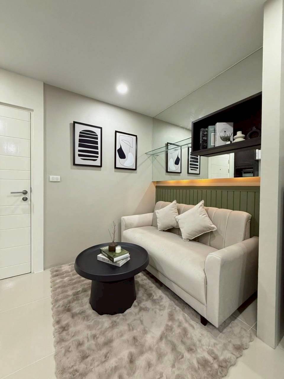 The Scene Condo WR-04565 9