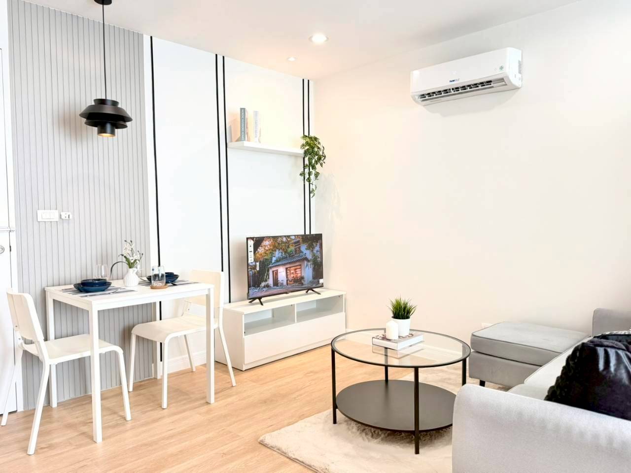 The Square Condominium WR-04579 7
