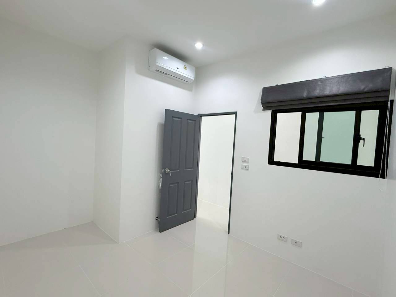 โครงการโมเดิร์นไลฟ์-ฉลอง WR-04585 5