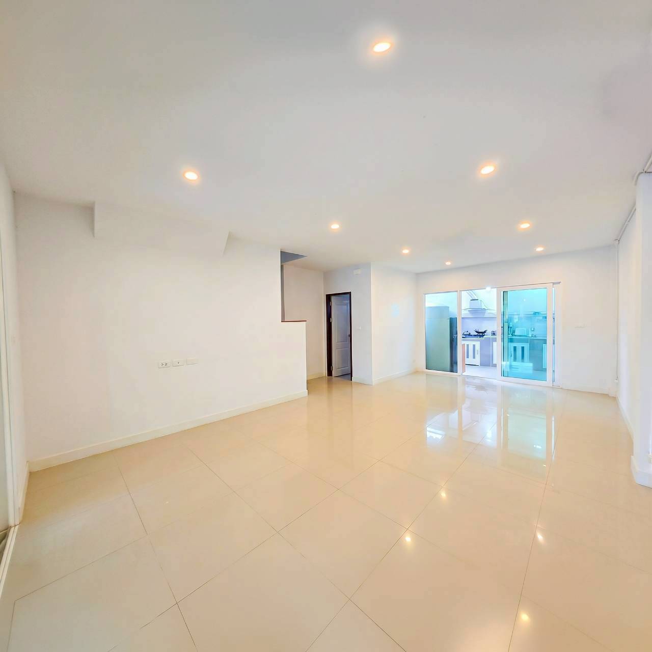 หมู่บ้านศุภาลัย เบลล่า เกาะแก้ว WR-04587 2