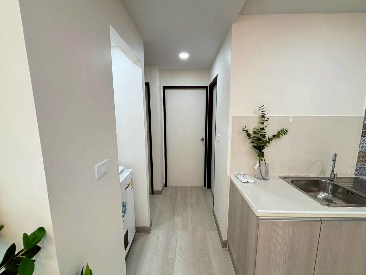 Centrio Condominium WR-04592 8