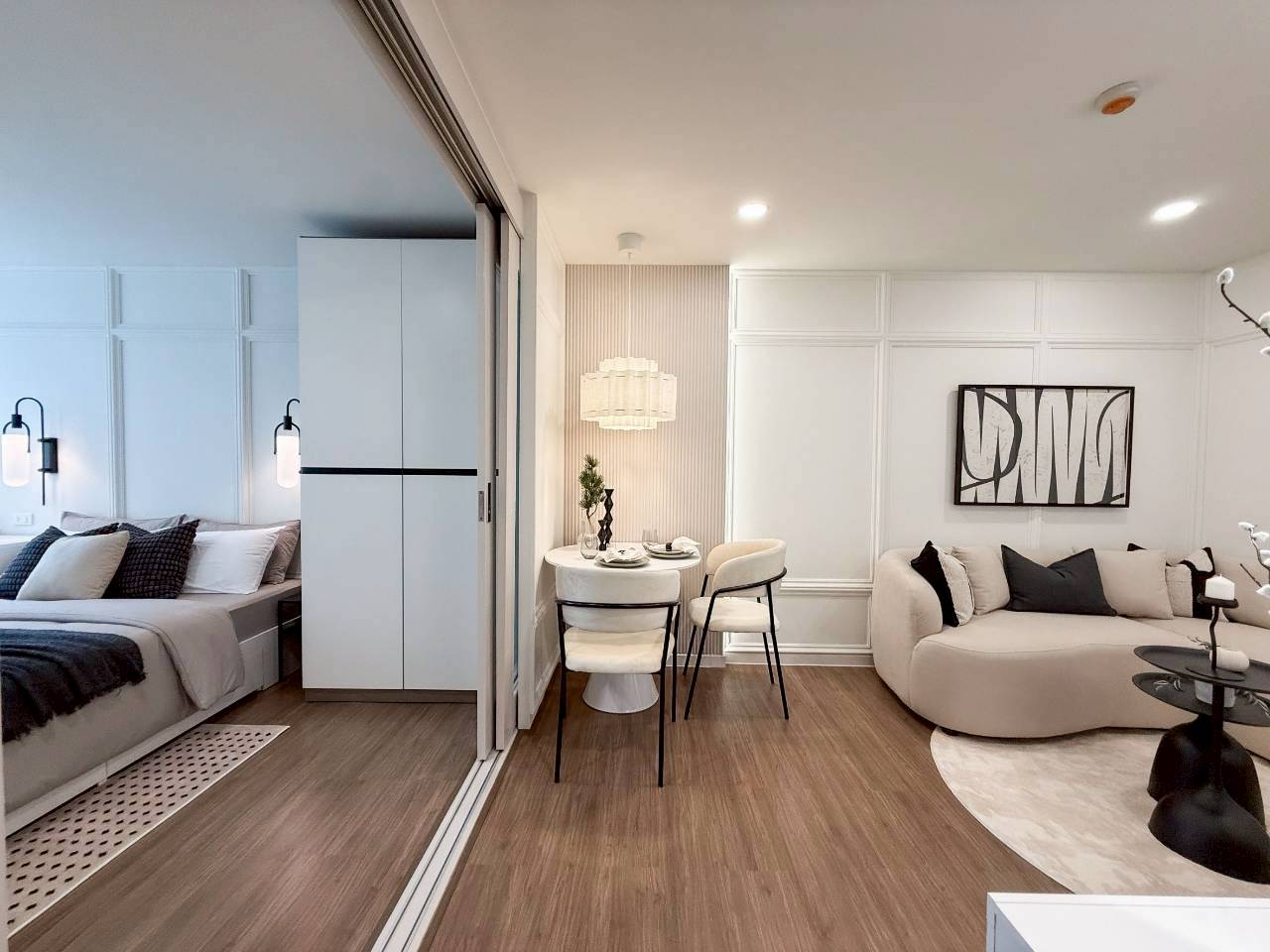 The Future Condo WR-04600 2