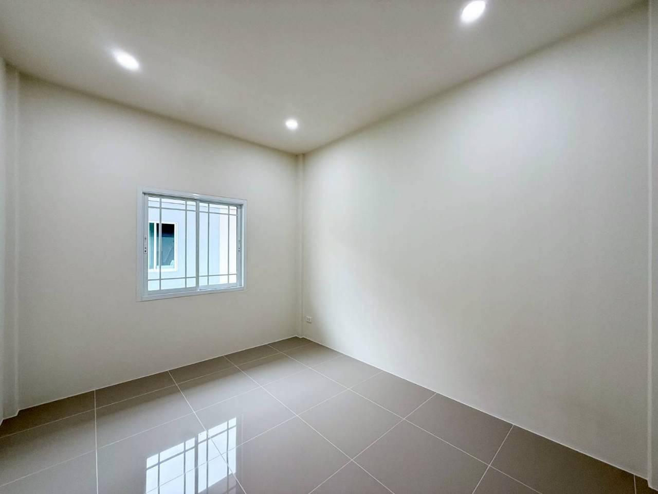 หมู่บ้านพนาสนธิ์ เรสซิเด้นท์ WR-04630 10