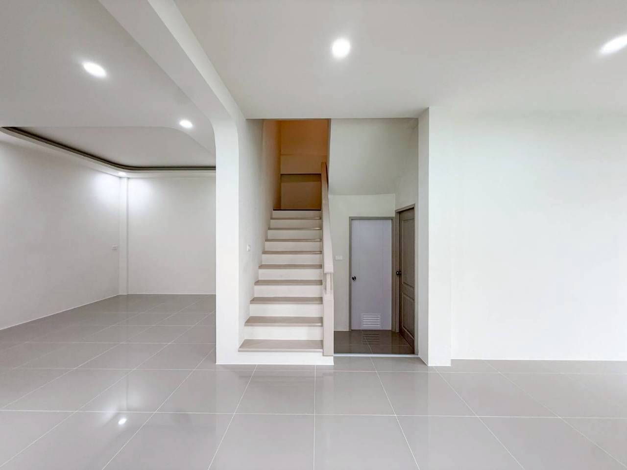 หมู่บ้านพนาสนธิ์ เรสซิเด้นท์ WR-04630 4