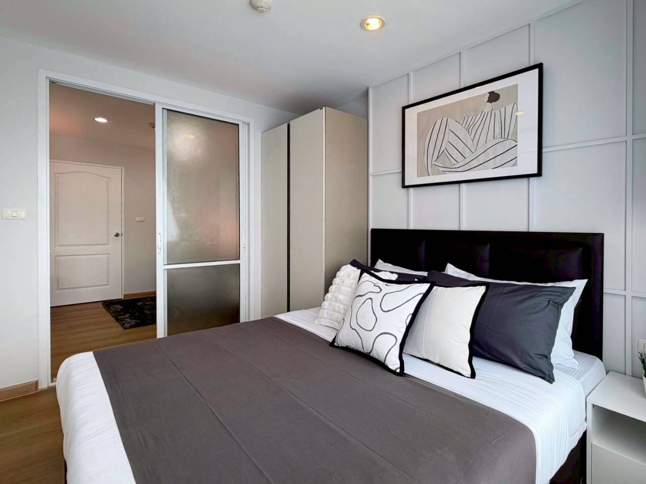 Plus Condo 1 WR-04641 7