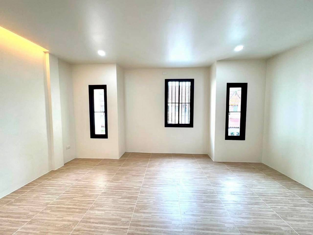 หมู่บ้านเนตรทิพย์ WR-04660 5