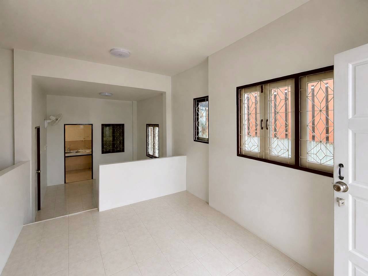 หมู่บ้านศรีสุชาติ 2 WR-04678 2