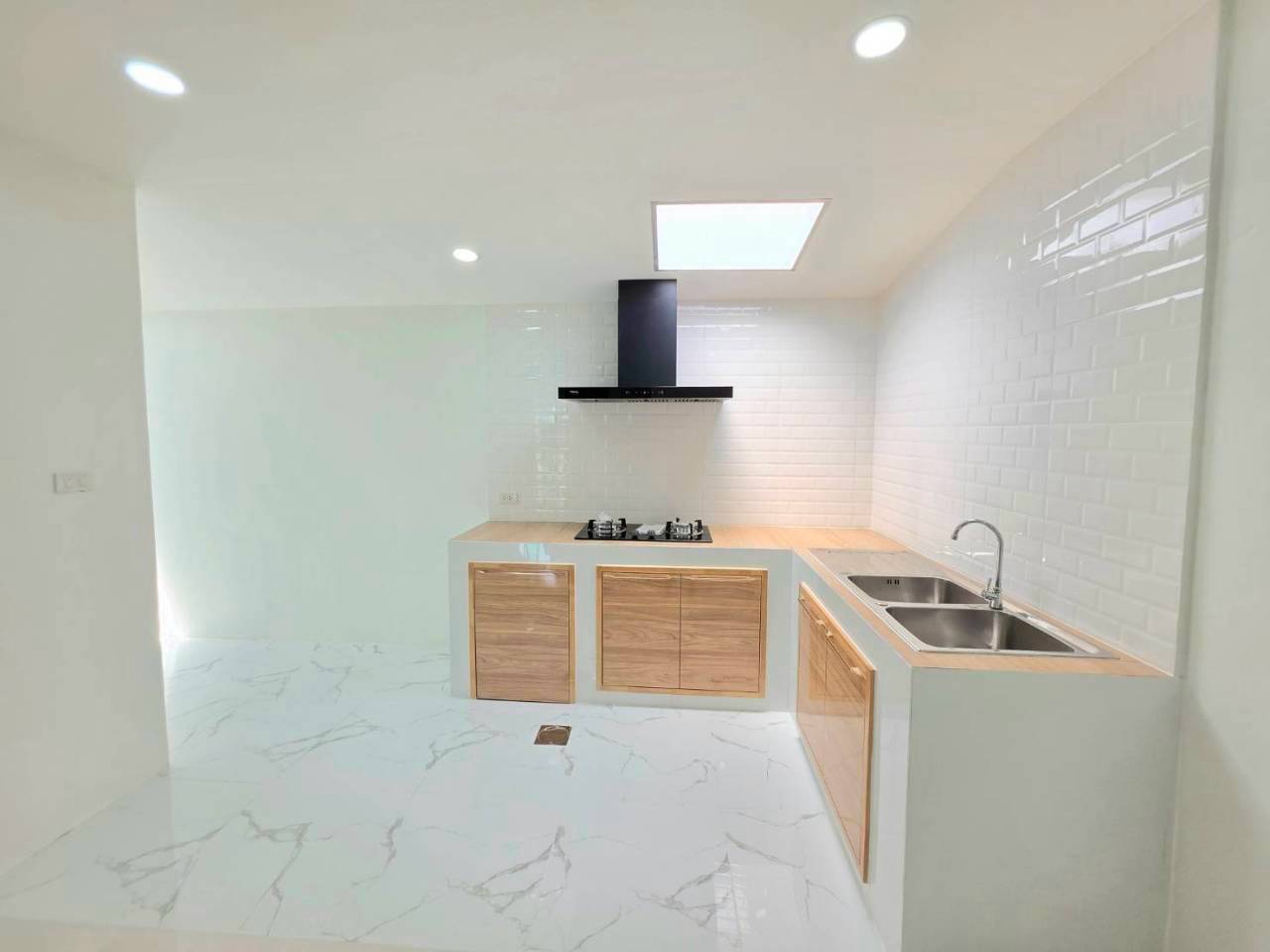หมู่บ้านร็อคการ์เด้น บายพาส WR-04683 9