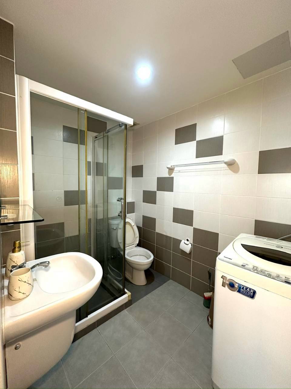 Zcape 3 Condominium WR-04702 12