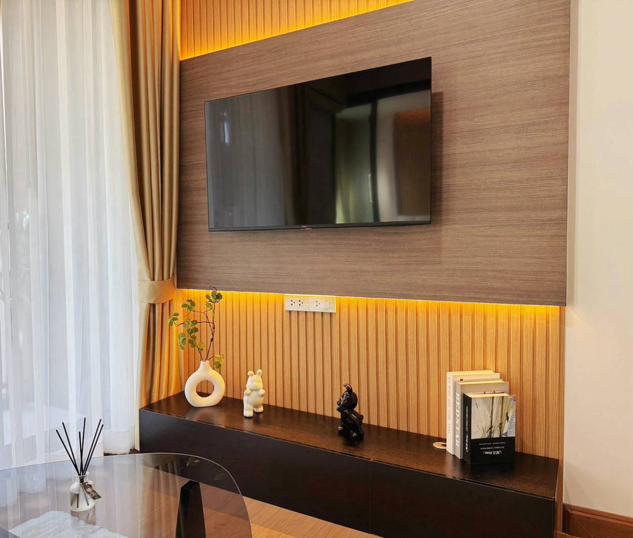 Zcape 3 Condominium WR-04754 3