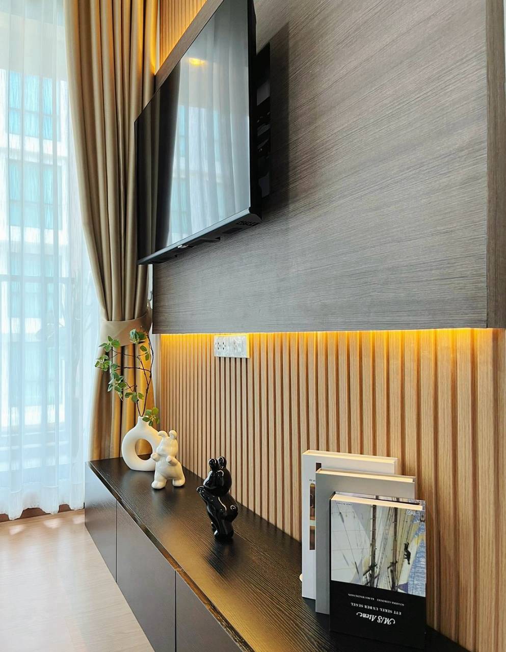 Zcape 3 Condominium WR-04754 5