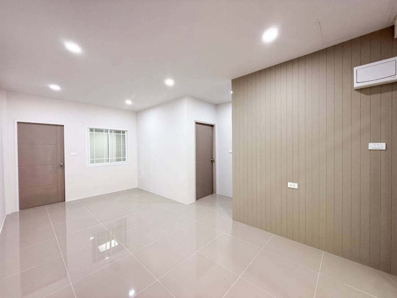 หมู่บ้านพร้อมพันธ์ ลักกงษี WR-04737 3