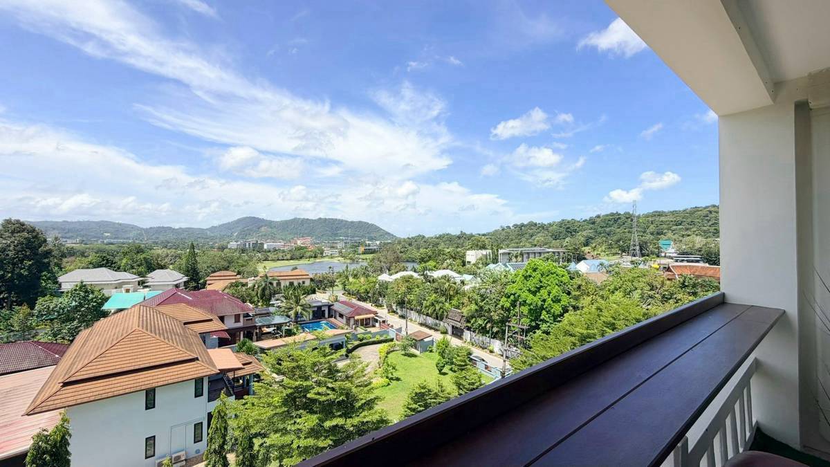 Green Golf Condominium WR-04775 12