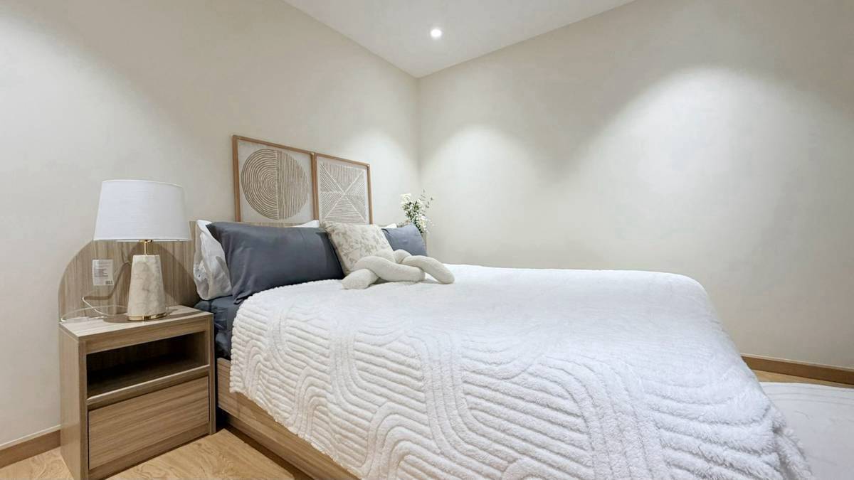 Green Golf Condominium WR-04775 8