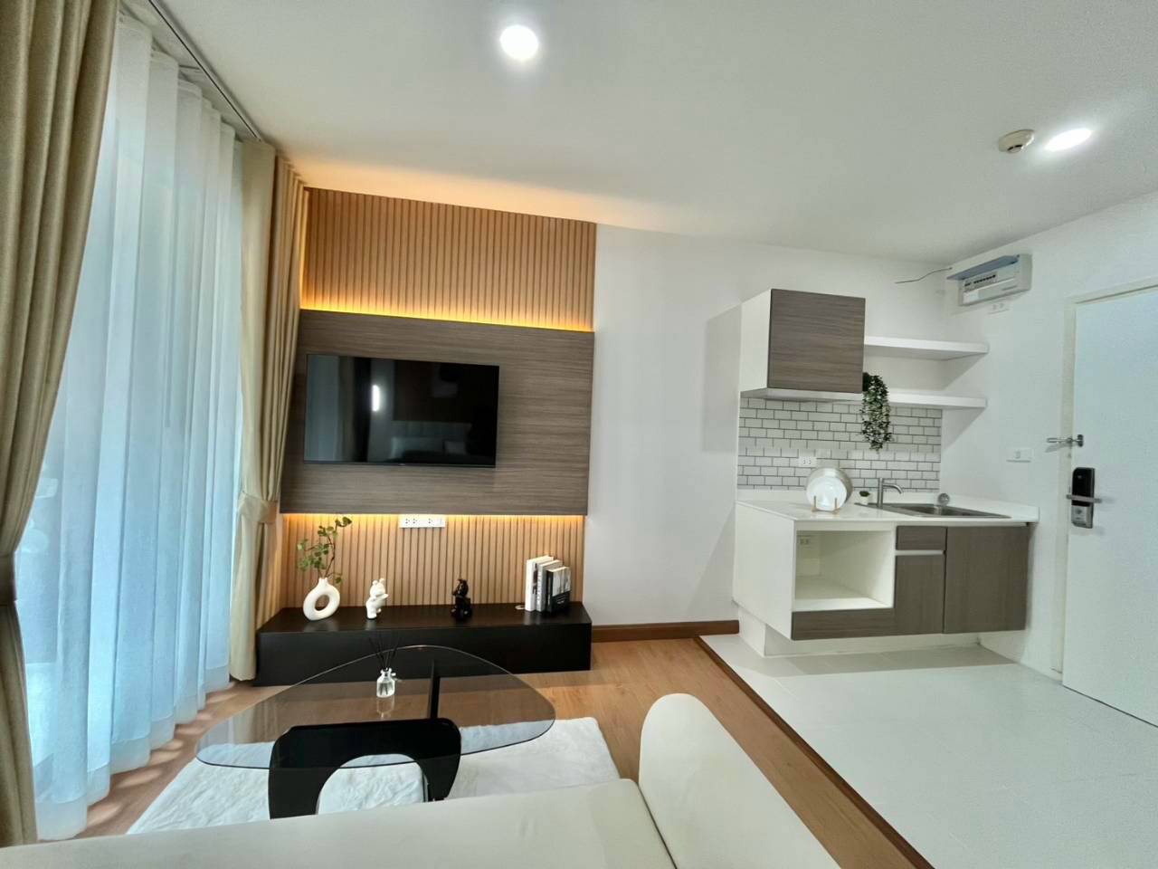 Zcape 3 Condominium WR-04776 5