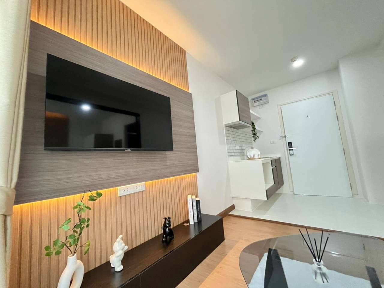 Zcape 3 Condominium WR-04776 6
