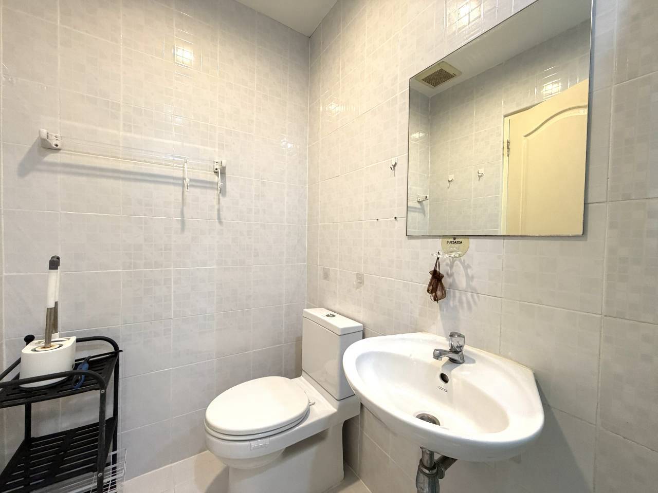 Zcape 1 Condominium WR-04779 10