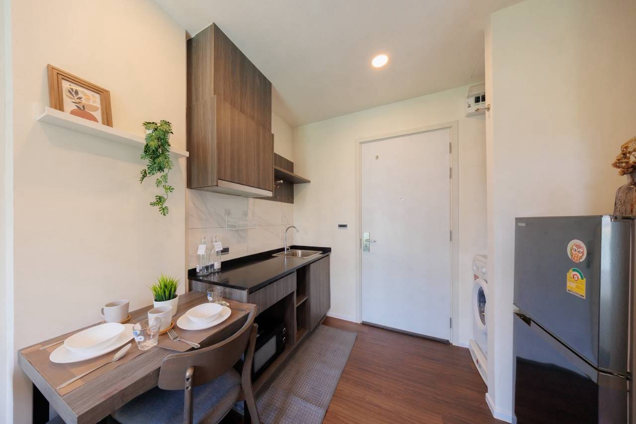 Space Condo WR-04785 8