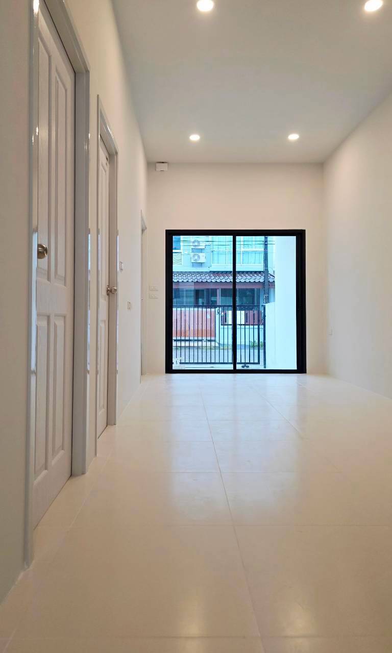 Flourish House เกาะแก้ว WR-04791 2