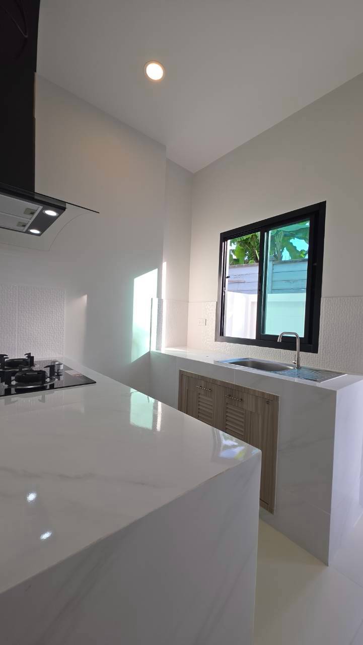 Flourish House เกาะแก้ว WR-04791 9