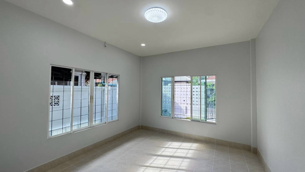 หมู่บ้านวัลเลย์ 1 กะทู้ WR-04798 3
