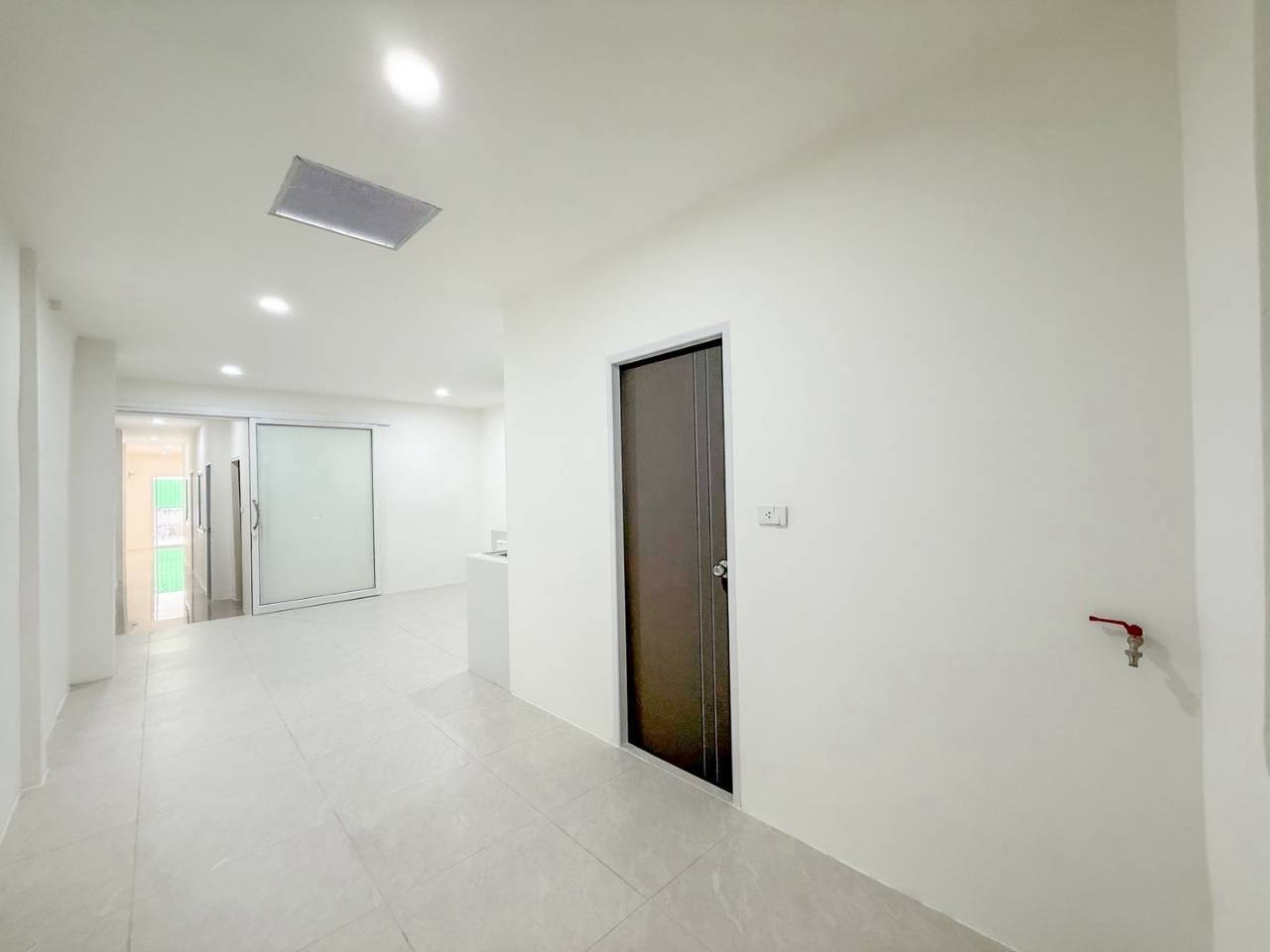 ทาวน์เฮ้าส์ โซนวิชิต WR-04820 6