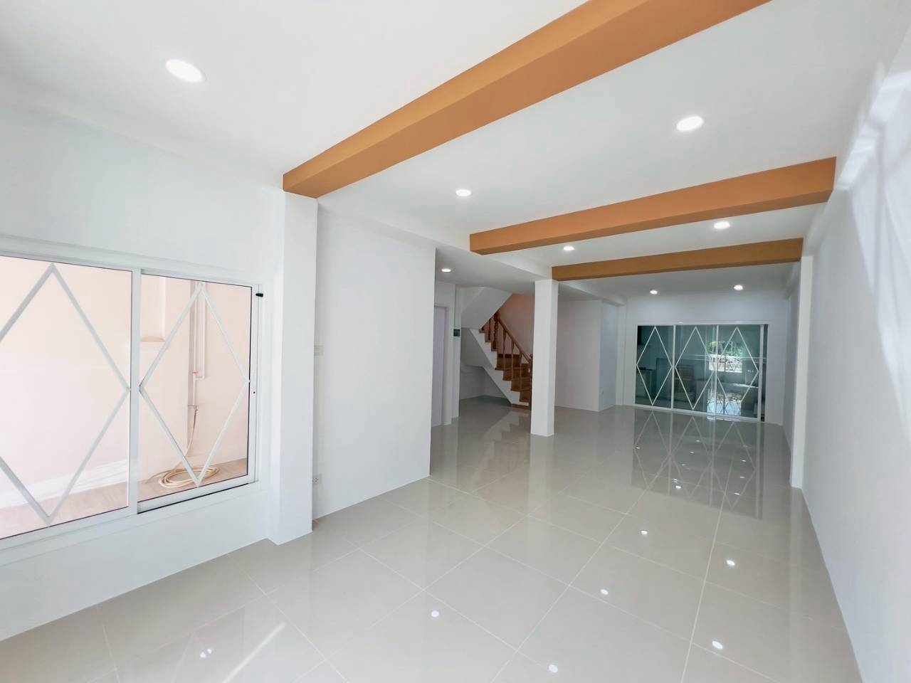 หมู่บ้านชเลคีรี กะทู้ WR-04822 4