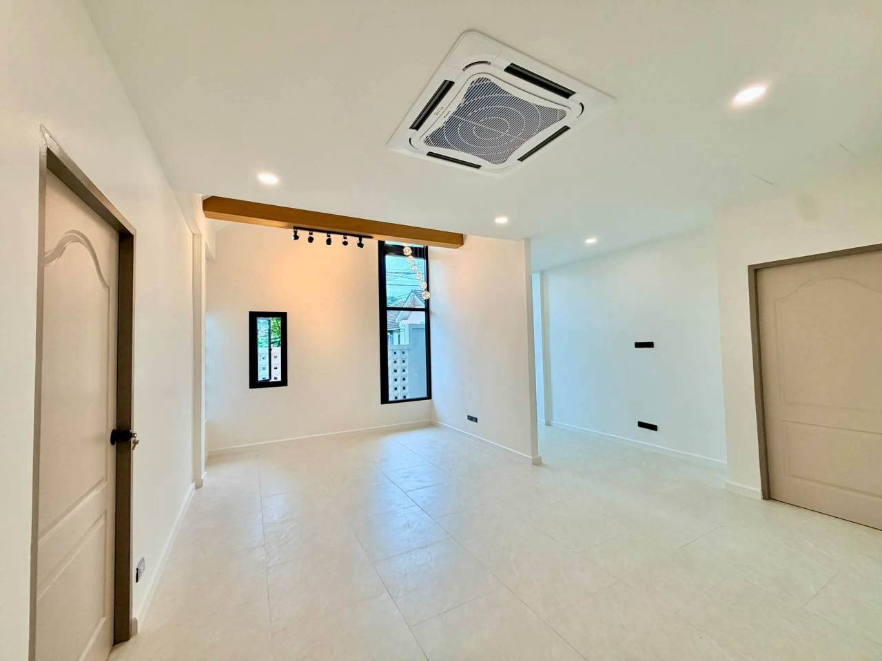 หมู่บ้านร็อคการ์เด้น 3 WR-04824 2