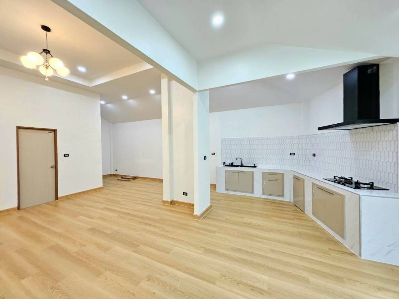 หมู่บ้านเจ้าฟ้าการ์เด้นโฮม 3 เกาะแก้ว WR-04828 8