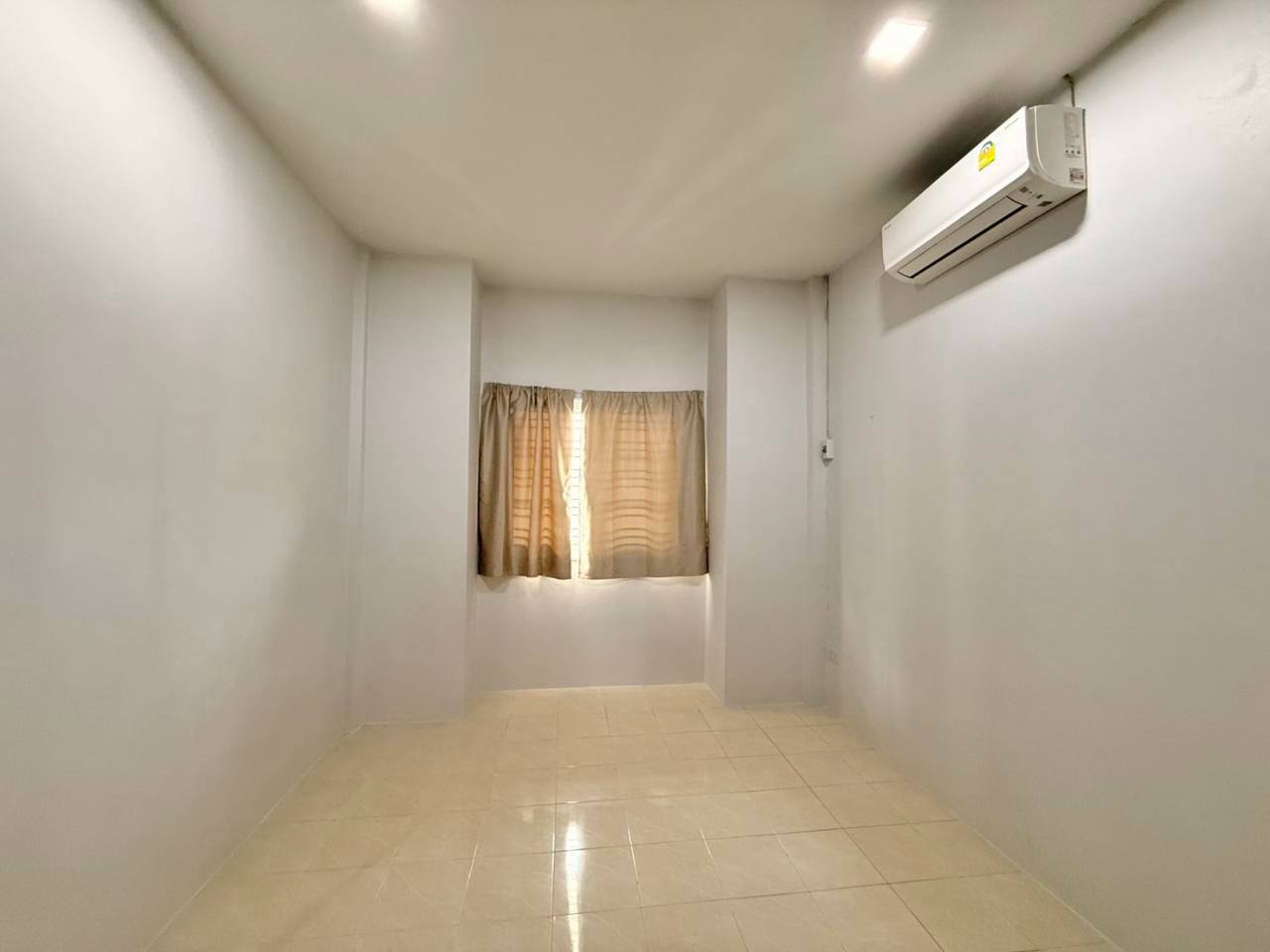 หมู่บ้านเอกชัยวิลล่า WR-04829 4